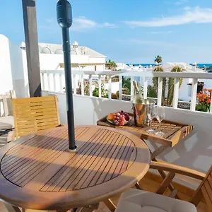 Apartment Bliss -panoramic Views-, Costa Teguise